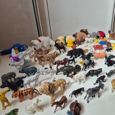 95 Spielfiguren Hautiere Zootiere Waldtiere Tiere Dino -Konvolut