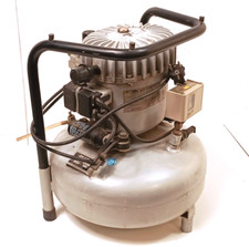 Jun-Air 6-S öl-geschmierter Kolbenkompressor 15liter Druckluftkompressor 8,0bar