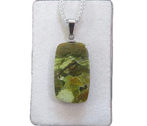 Grüner opal cabochon - grüner,