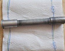 Achse Vorderrad Suzuki GSXR 1000 K1 K2 K3 K4