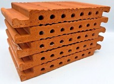 Bienenziegel Bruthülsen