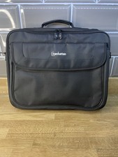 Manhattan Cambridge Clamshell