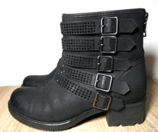 ❤️CATWALK SCHWARZE