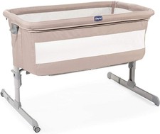 Chicco Next2Me Beistellbett Babybett mit Matratze, Abnehmbare Seite, Höhenverste