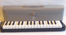 HOHNER MELODICA  "PIANO32" mit