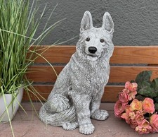 Frostfeste Steinfigur