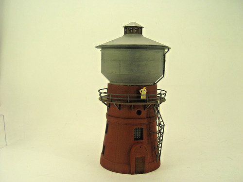 Wasserturm mit figur - wasserturm,