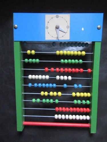 Rechentafel mit uhr und - mit,