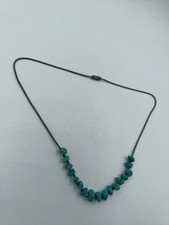 Feine Halskette mit echten