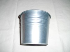 schöner Metall Übertopf von