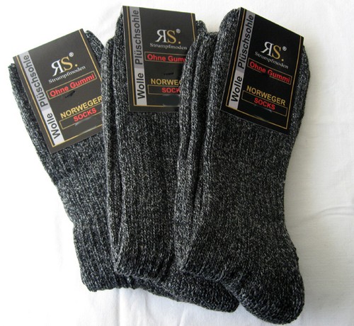 Paar socken mit wolle - 3,