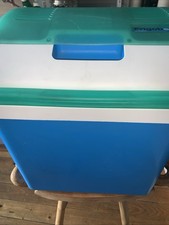 Kühlbox 24 Liter Blau/Weiß - Isolierbox mit 11 Stunden Kühlung