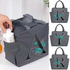 Leaf Letter isolierte kühle