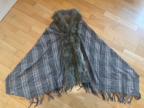 Cape mit fellkragen - ++,
