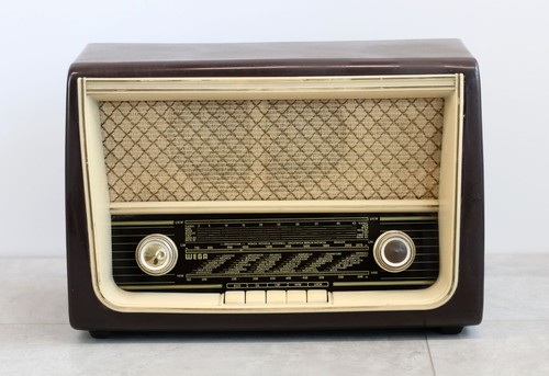 Vintage röhrenradio von wega - von,