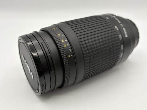 Nikon 300mm 6 g - 70-300mm, f/4-5.6