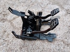 VW Passat 35i B3 GT Pedalerie