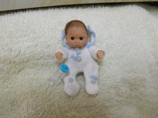 Ooak Puppenhaus Miniatur Baby Maßstab 1:12 Puppenhaus Handarbeit 6 cm
