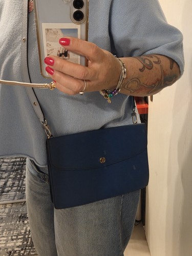 Louis vuitton epi clutch durch - epi,