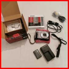 EXILIM Casio H10 defekt inkl. funktionsfähigen Ladegerät Ersatzteile