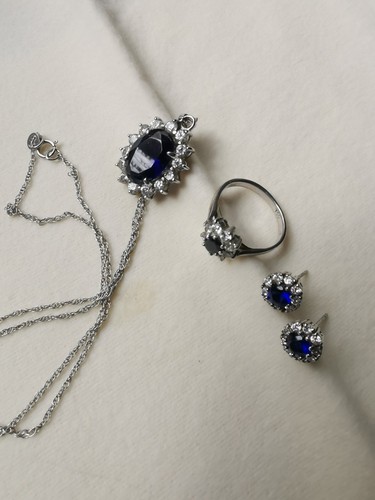 Saphir set mit anhänger - mit,