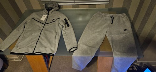 Nike tech sportanzug - l, neu