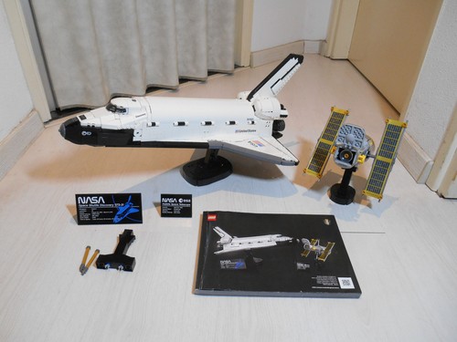 Lego 10283 nasa space shuttle - space,