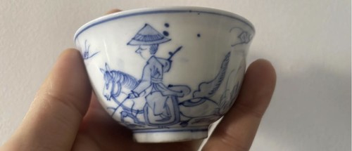 Antike chinesische blau-weiße