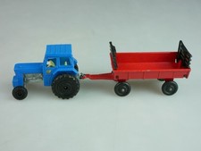 TP-011B Ford Tractor & Hay Trailer - 59183 Matchbox Superfast Lesney