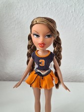 Bratz Barbie Puppe Yasmin Play
