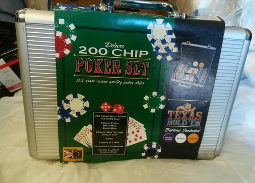 Deluxe 200 chip poker set - deluxe,