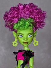 Repaint-Monster High