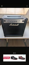 Marshall MG15CF Verstärker für E-Gitarre, Schwarz Carbon fibre