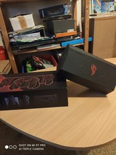 Asus ROG Phone 2 mit OVP & Kunai Gamepad mit OVP Display Defekt