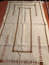 Alte große Tischdecke