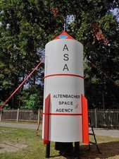 Spielhaus / Baumhaus /Stelzenhaus: große Rakete (Unikat)
