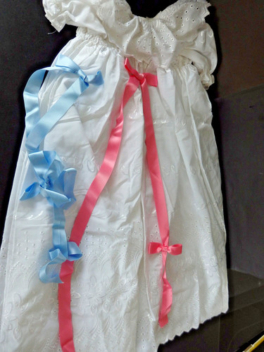 Schönes taufkleid handarbeit - schönes,