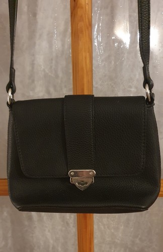 Kleine schwarze damen - kleine,