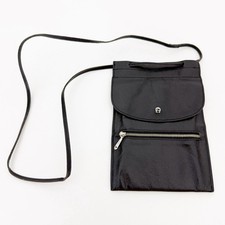 Aigner Tasche Umhängetasche Brustbeutel Geldbeutel Schwarz Leder Travel Bag