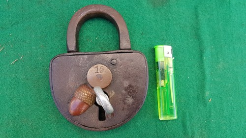 Altes antikes großes