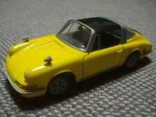 Schuco 1081 Porsche Targa 911 S gelb mit MS Uhrwerkschlüssel
