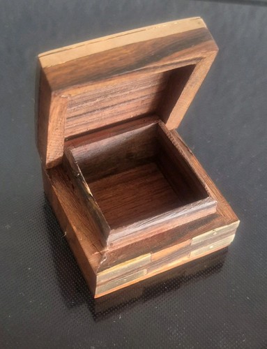Holz-Dose*Gallo-Hahn/Villeroy