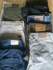 1 Marken-Jeans eigener Wahl