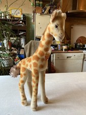Steiff Giraffe (alt) - Knopf &