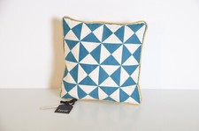 Little Geometry Cushion Ferm