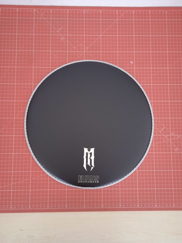 Evans custom drumheads with - evans,