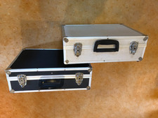 2 Alu-Koffer mit Musiker-Kabeln  / Musiker Equipment