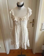 Asos design kleid rüschen