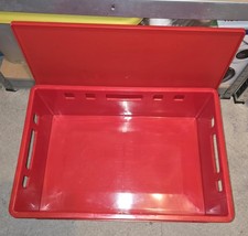 Fleischkiste rot mit Deckel