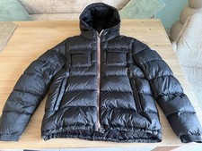 Moncler Herren Daunenjacke Schwarz 6(XXL) Neuwertig mit Etikett